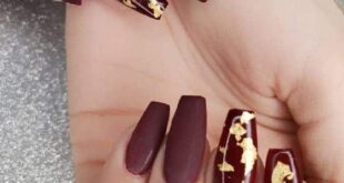 15 Hottest Maroon and Gold Nails to Copy