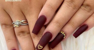 Recreate These Gorgeous Minimalist Nail Designs for Fall