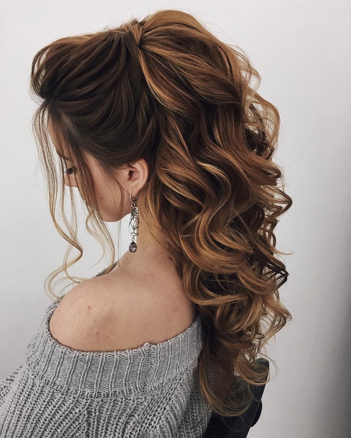 11 Gorgeous hairstyles for WAVY HAIR that perfect for any occasion - half up half down hairstyle #hairstyle #weddinghair #promhairstyle #prom #wedding .hair down wedding hairstyle , wedding hairstyles ,chignon , swept back hairstyles ,bridal hairstyle ideas #wedding #weddinghair #weddinghairstyles #hairstyles #updo