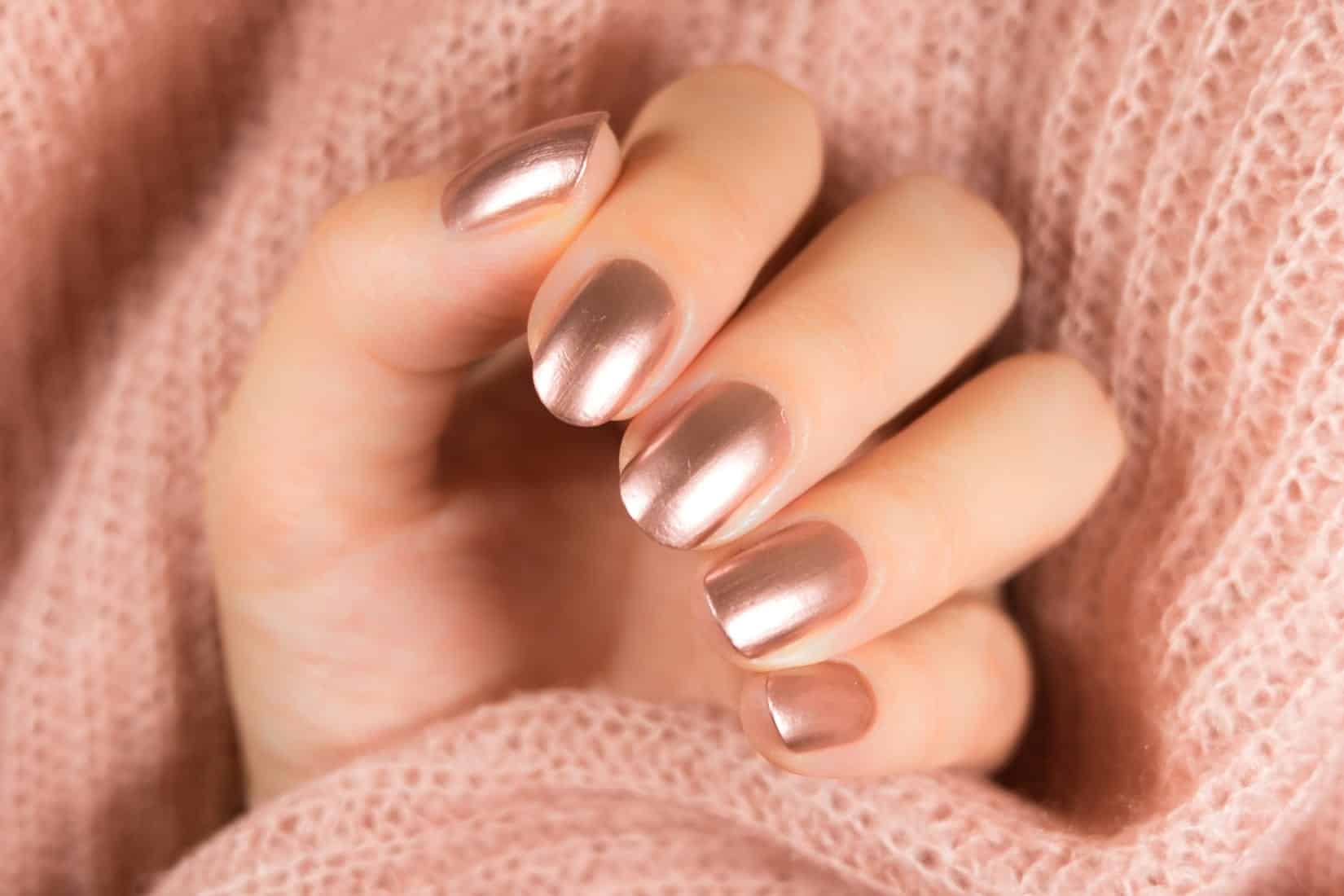 Classic rose gold nails