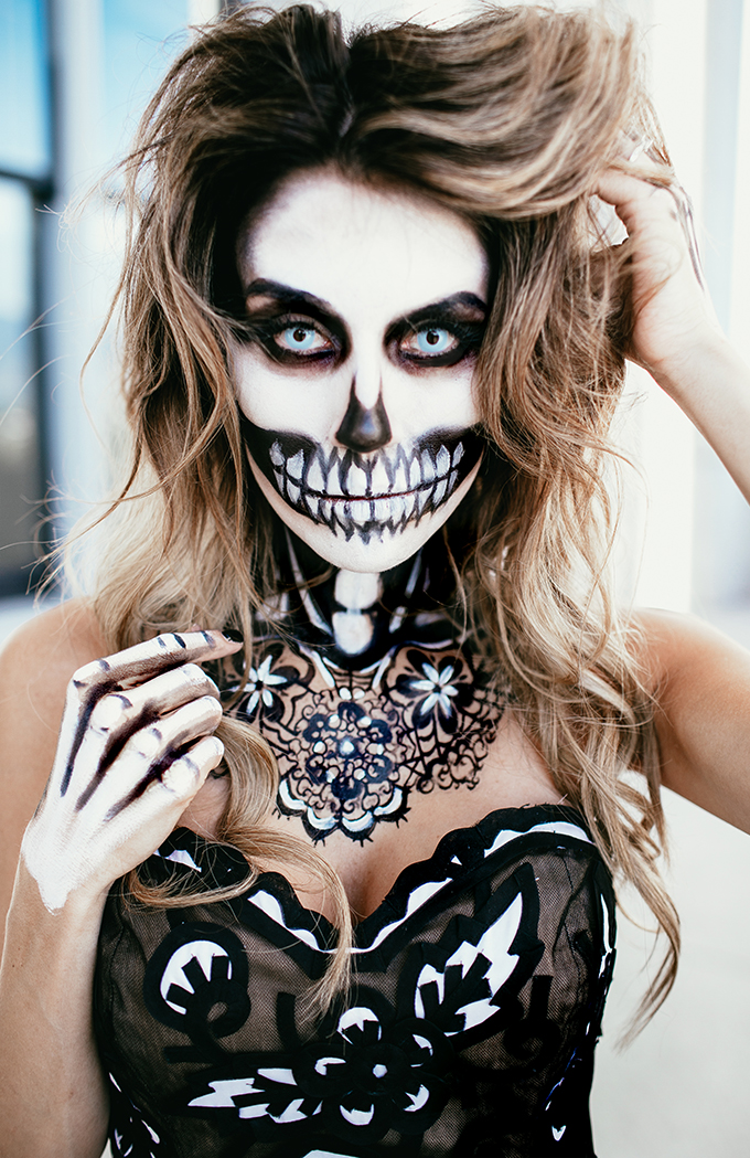 Skeleton creative halloween makeup