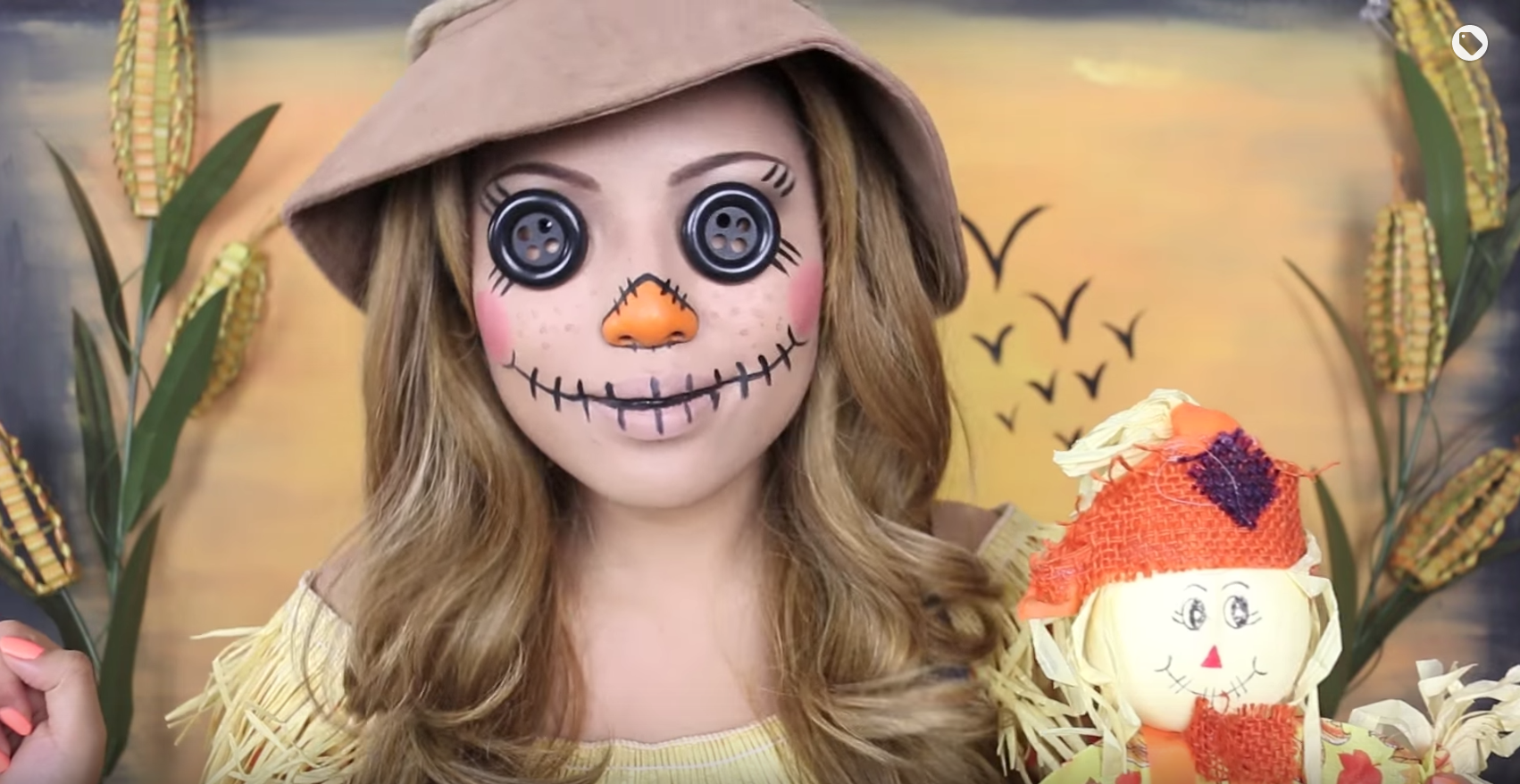 Creepy scarecrow halloween makeup