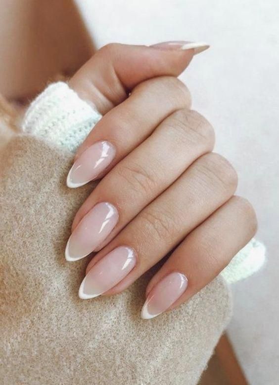 a shiny off-white wedding manicure is always a stylish idea for a bride, it will work for any style