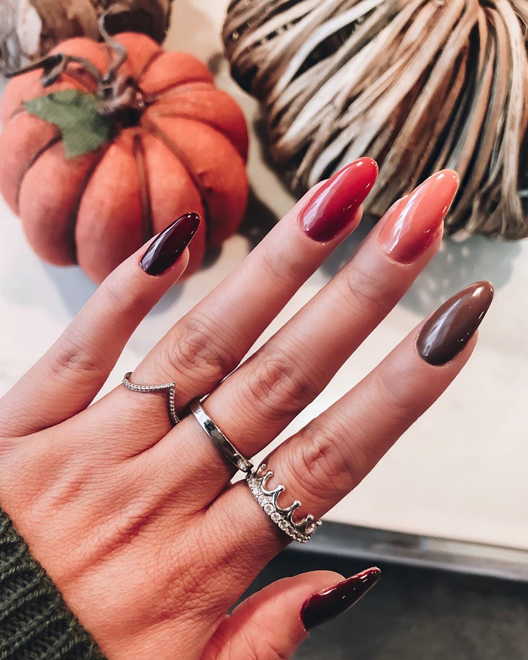 fall nail colors