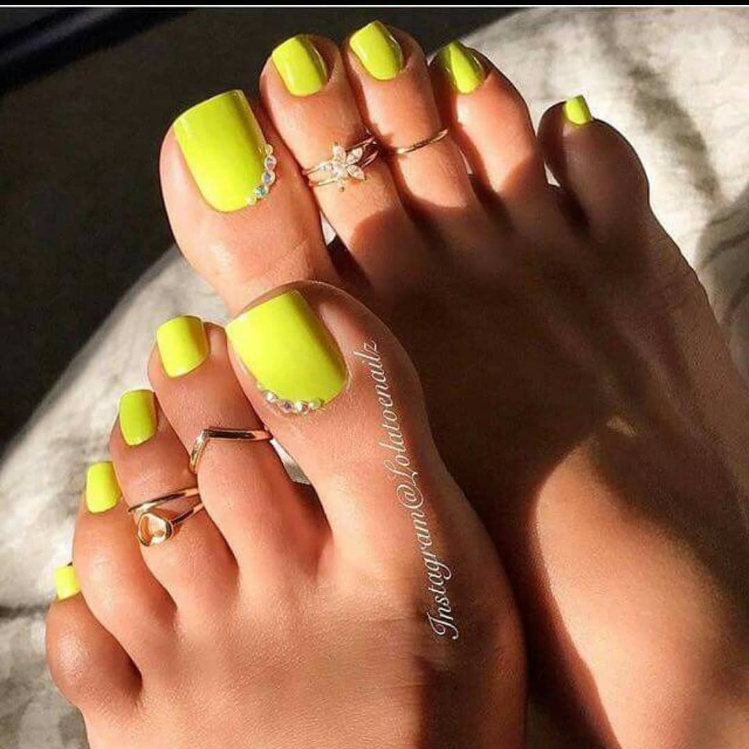 Summer Toe Nail Design for Long Square Nails