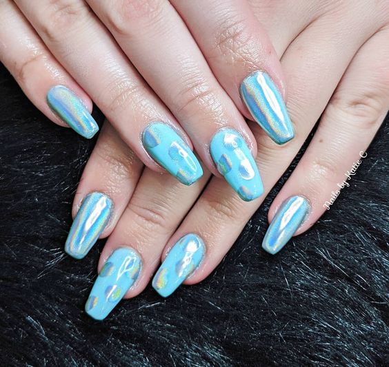 Creative Sky-Blue Nails with Golden Square Shaped Nail Art