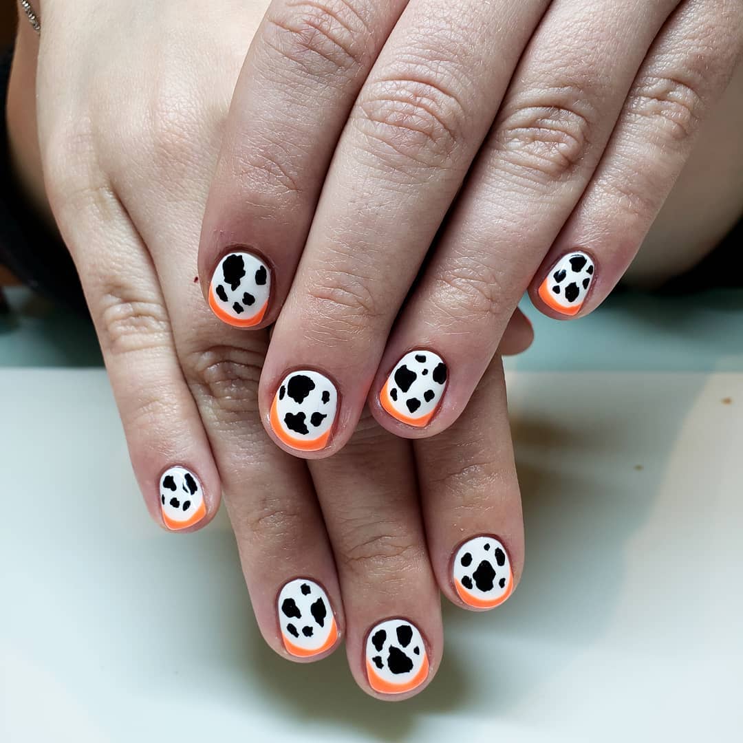 Simple Cow Nail Art for Short Nails