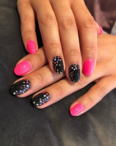 DIY Simple Polka Dotted Design Black and Pink Nails