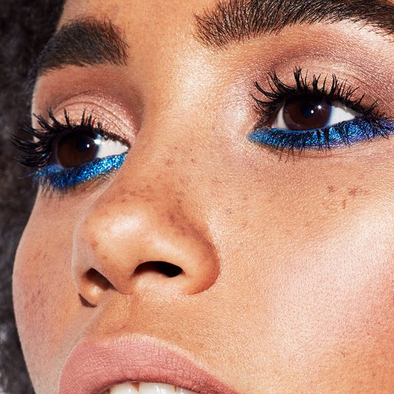 Summer makeup means experimenting with color and blue underliner is calling our name. Glide on Maybelline Lasting Drama Gel eyeliner in ‘Lustrous Sapphire’ for that vibrant pop of color. Keep eyeshadow on the lid understated in a neutral metallic shade. To complete the look? Swipe on Spider Mascara for that bold, inky black eyelash look. Wear the look to a backyard BBQ or make an entrance with this summer wedding makeup. For more makeup ideas and inspiration, click through.