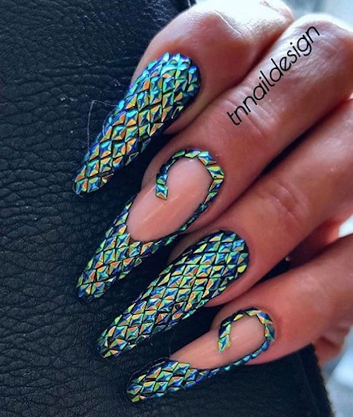 crocodile nails are instagram's next big animal print trend