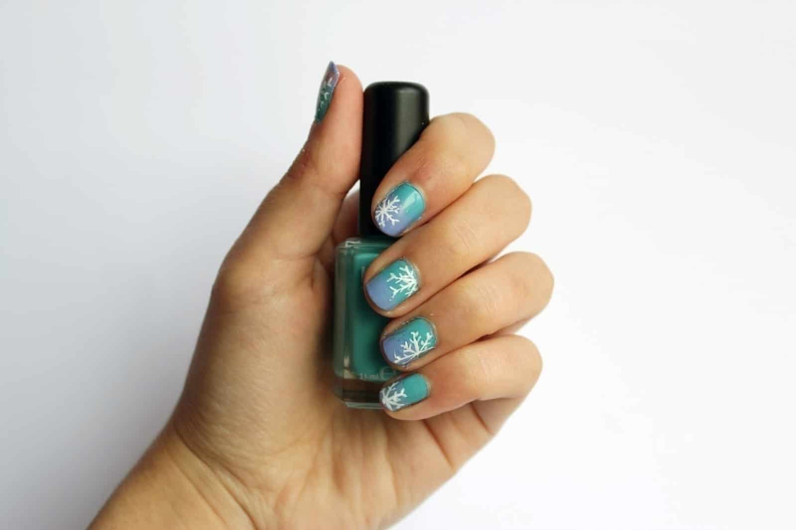 Blue ombre with white snowflakes
