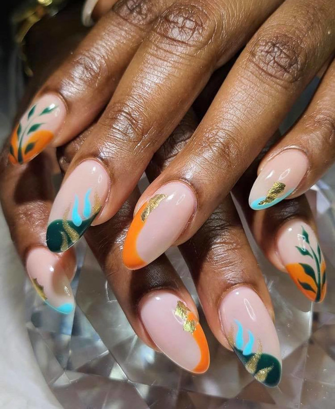 fall nail designs that match the fall aesthetic
