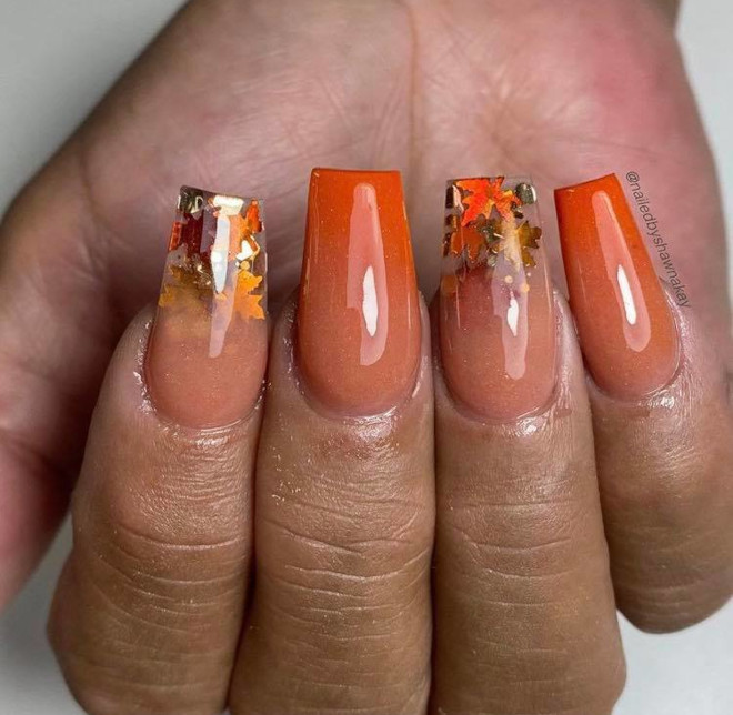 fall nail designs that match the fall aesthetic