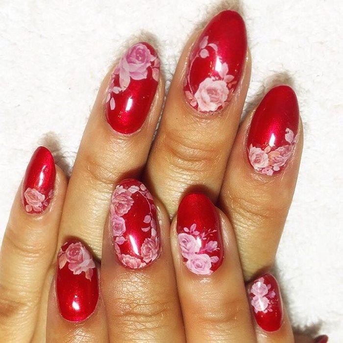 Gorgeous Floral Nail Art to Get You Hyped for Spring red nails white flowers