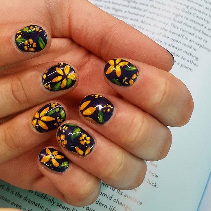 Gorgeous Floral Nail Art to Get You Hyped for Spring black nails yellow flowers