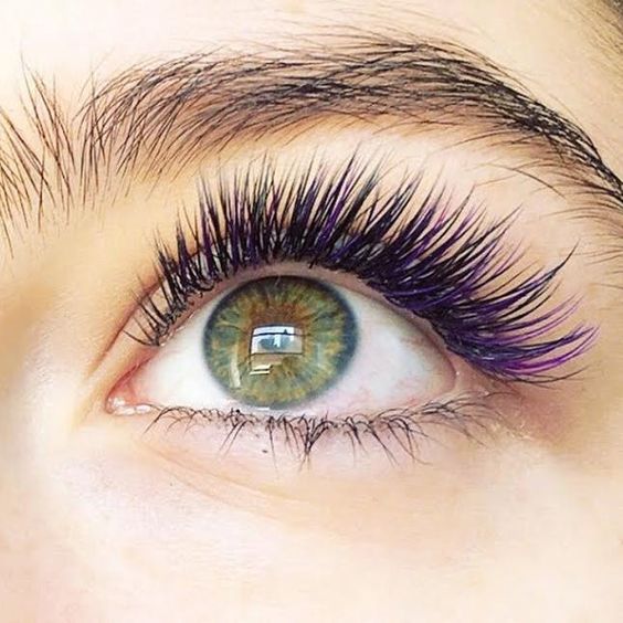 Mermaid Eyelash Extensions Are Here Just in Time for Halloween via Brit Co