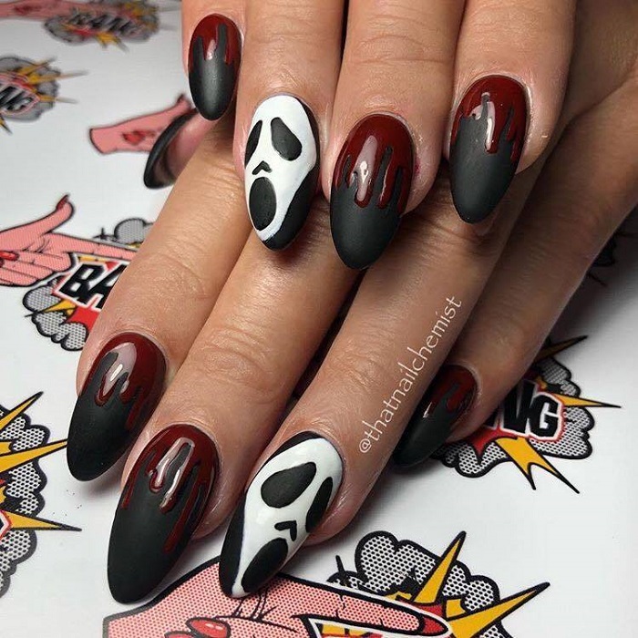 Insane-Halloween-Nail-Art-That-Will-Make-You-Swoon-blood nails