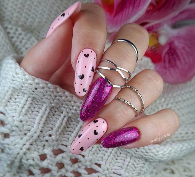 it seems that everyone is obsessed with pink nails