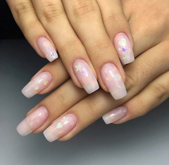milky nails trend