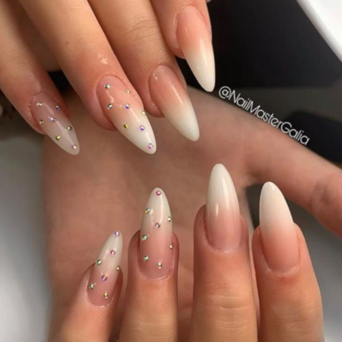 milky nails trend