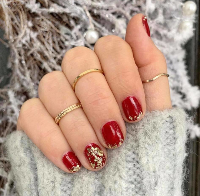 festive glitter nails