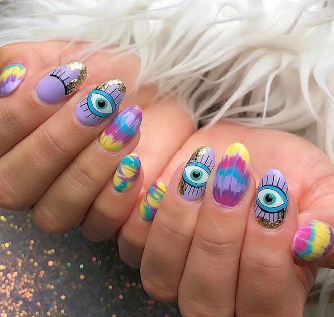 tie-dye nails are trending for fall